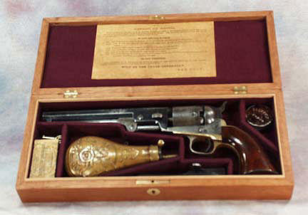 Colt 1851 Model Vintage Wood Gun Box case. Ref.#03c